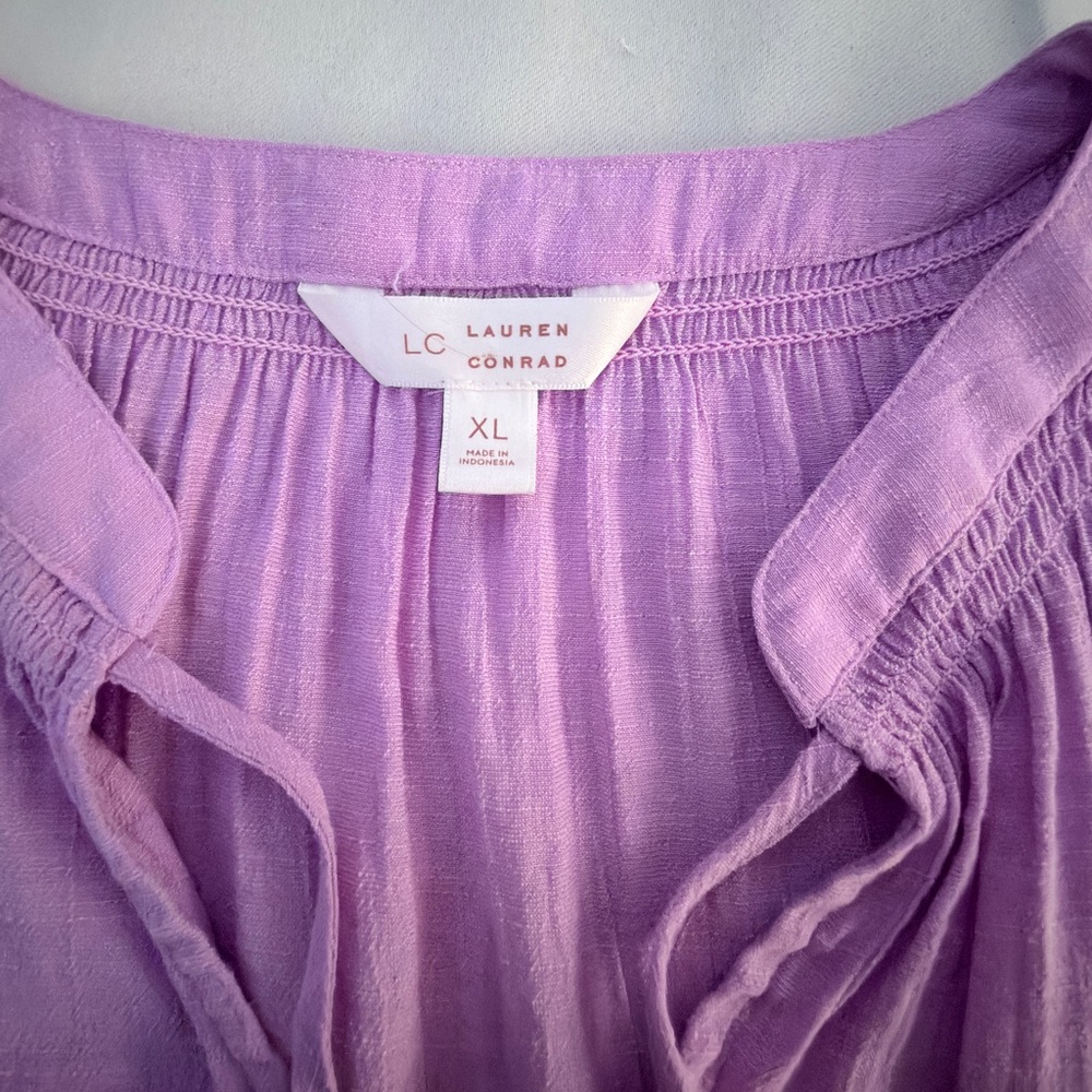 LC Lauren Conrad Lilac Flutter Sleeve Blouse Size XL Soft Romantic Top - Picture 3 of 8
